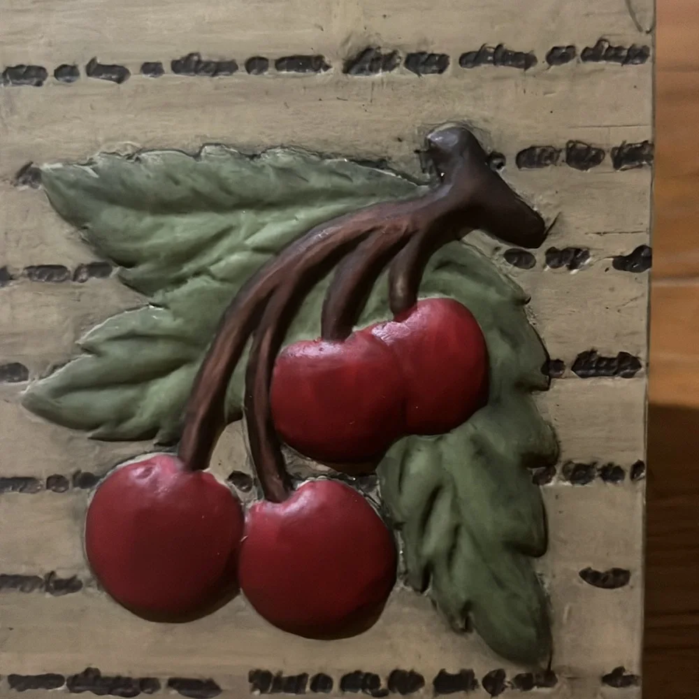 Cherry picture frame! Never used - Picture 2 of 5
